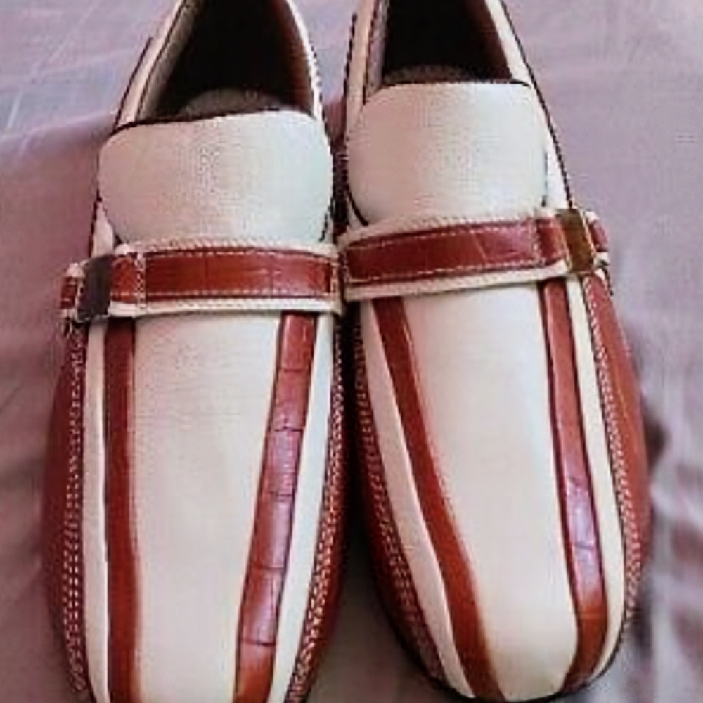 310 Two Tone Motoring Shoes (NEW OLD STOCK WITHOUT ORIGINAL BOX)